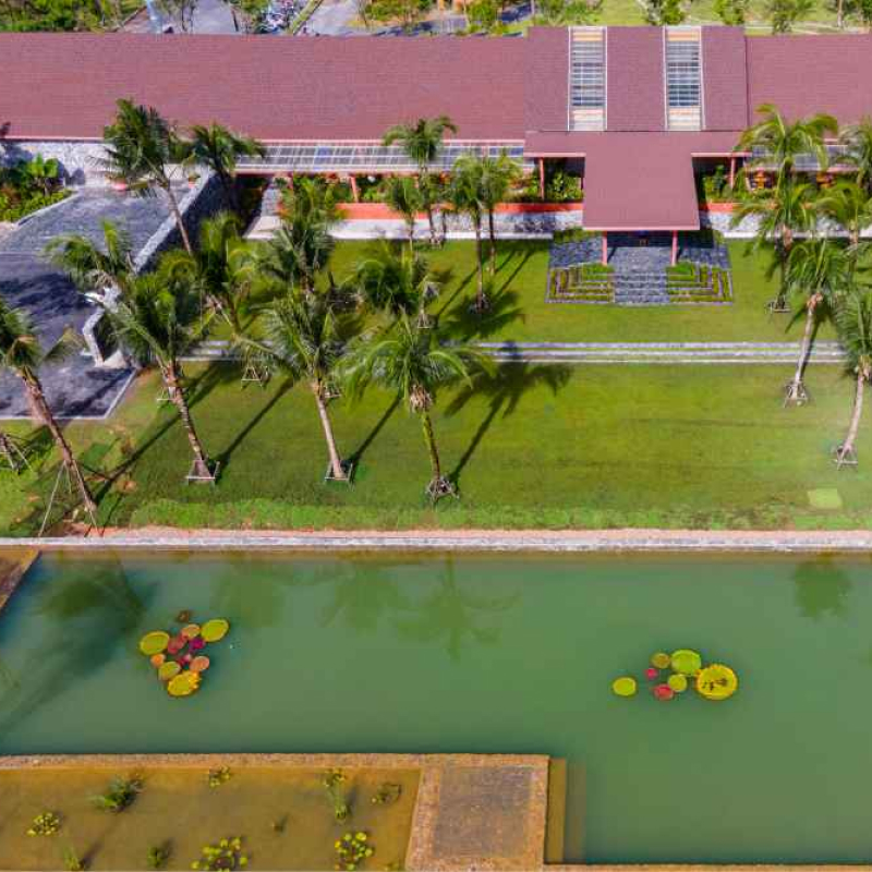lavita-Herb Processing Building-2